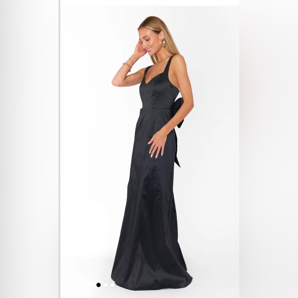 Show Me Your MuMu Black Evening Gown